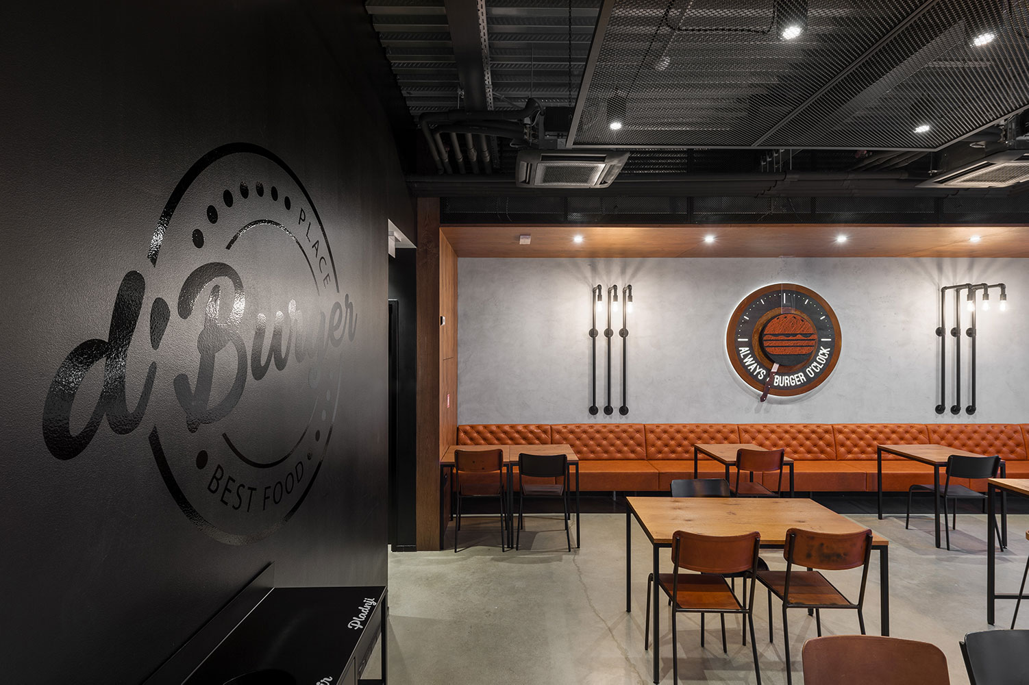 d'Burger, Restaurant interior design