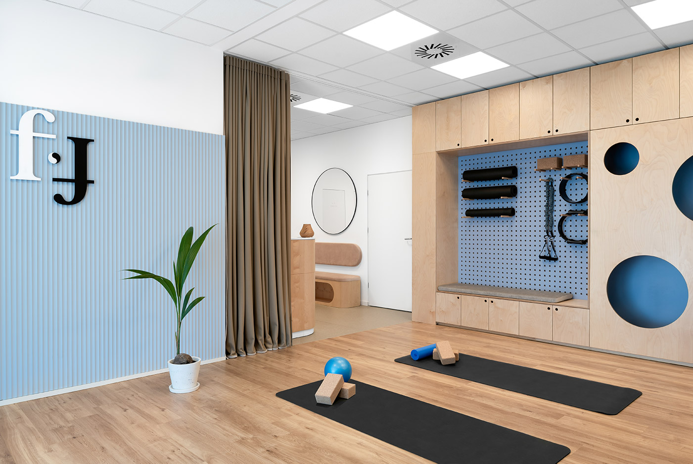 Movement Studio, Health studio interior design | photo: Blaž Gutman